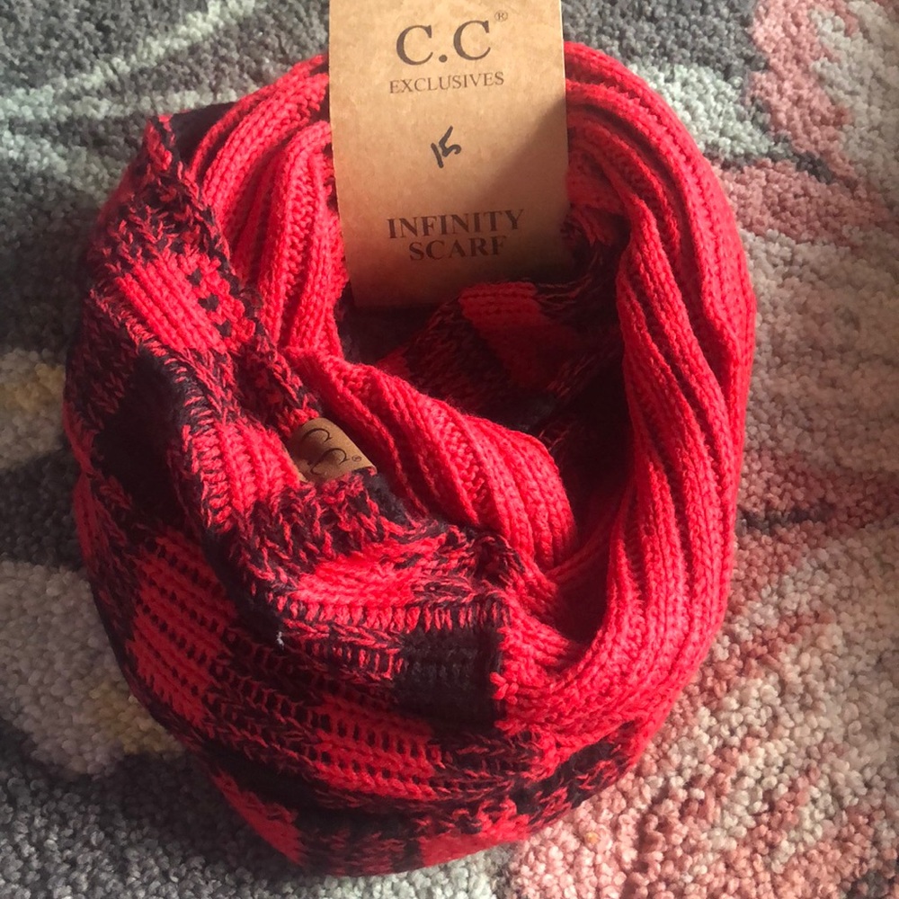 Cc beanie red and black buffalo check scarf.